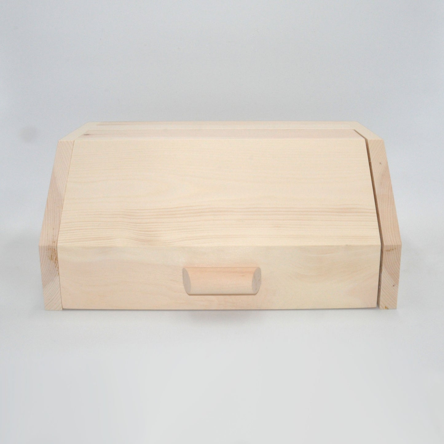 Brotdose 45grad aus Zirbenholz – Handgefertigt, individuell & natürlich frisch